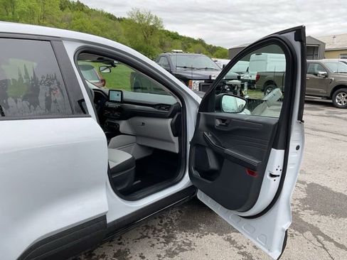 Used 2025 Ford Escape Active w/ Cold Weather Package AWD/4WD image 20