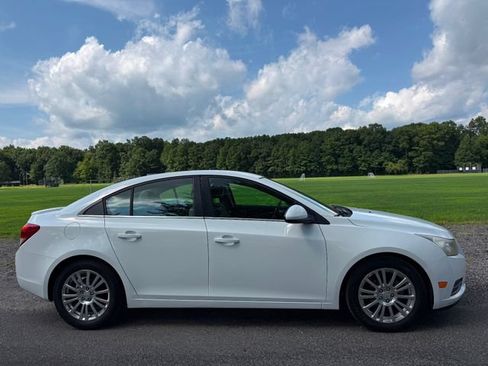 Used 2012 Chevrolet Cruze Eco FWD image 5