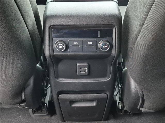 Used 2019 GMC Acadia SLE FWD image 16