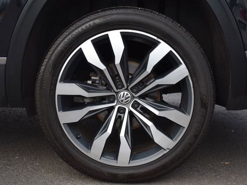 Used 2019 Volkswagen Atlas SEL Premium image 13