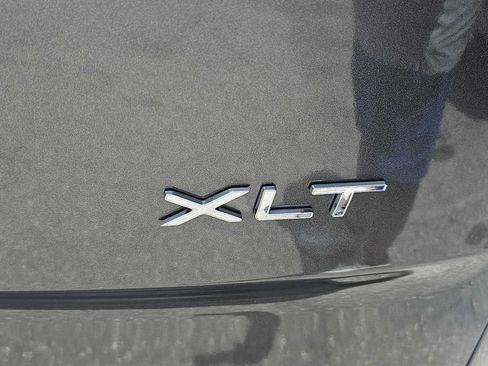 Used 2023 Ford Transit Connect XLT FWD image 7
