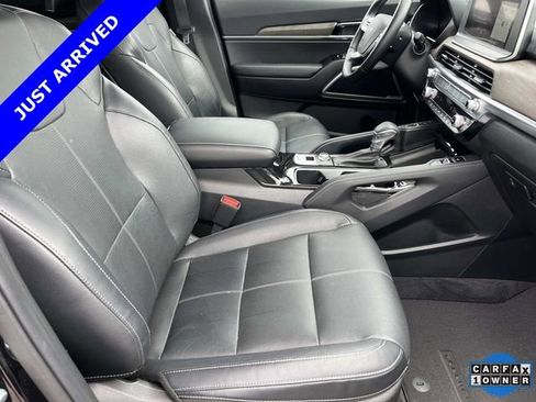 Used 2022 Kia Telluride EX w/ EX Premium Package AWD/4WD image 25