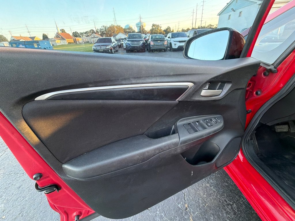 Used 2016 Honda Fit LX image 11