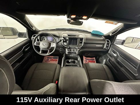 Used 2022 RAM 2500 Big Horn w/ Level B Equipment Group image 17