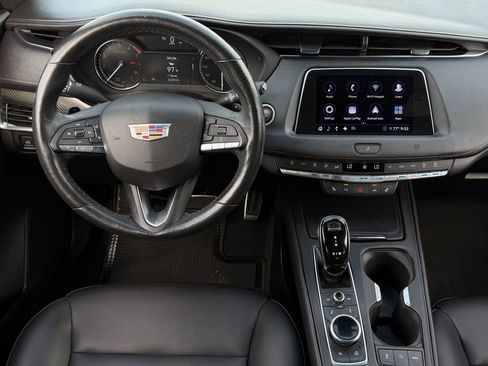 Used 2020 Cadillac XT4 Sport w/ Cold Weather Package FWD image 12