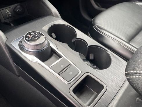 Used 2024 Ford Escape Platinum image 13