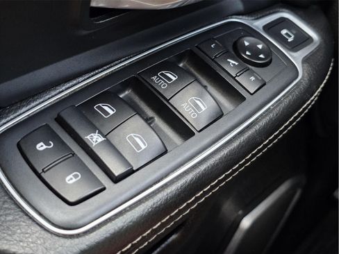 Used 2020 RAM 2500 Laramie AWD/4WD image 34
