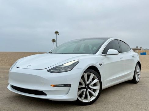 Used 2020 Tesla Model 3 Long Range AWD/4WD image 1