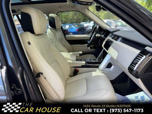 Used 2019 Land Rover Range Rover HSE AWD/4WD image 24