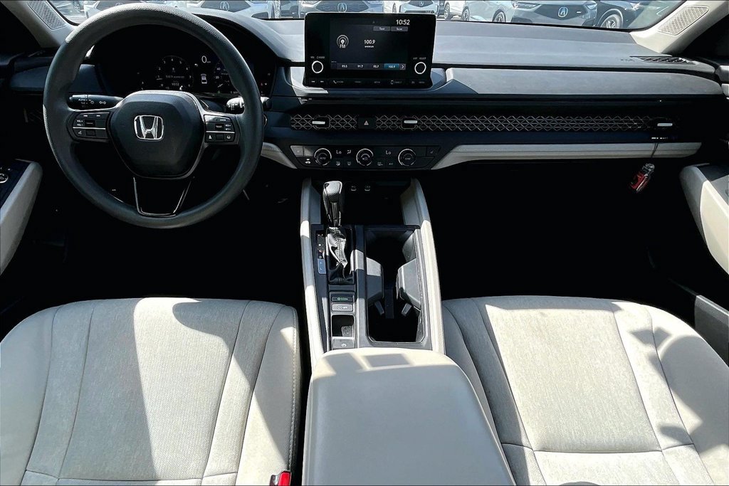 Used 2024 Honda Accord EX image 18