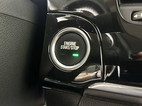 Used 2019 Buick Encore Preferred FWD image 19
