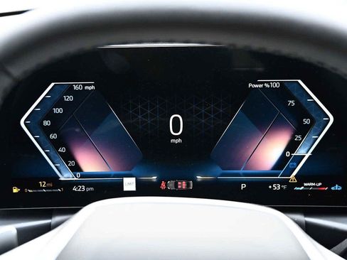 New 2026 BMW 330i Sedan w/ Convenience Package image 15