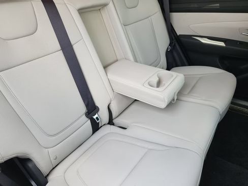Certified 2025 Hyundai Tucson SEL FWD image 20