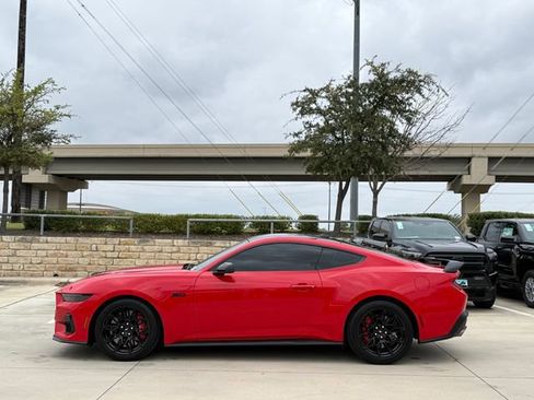 Used 2024 Ford Mustang GT Premium w/ GT Performance Package image 7