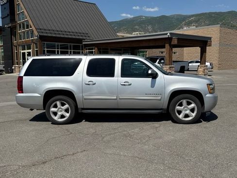 Used 2010 Chevrolet Suburban LT AWD/4WD image 3