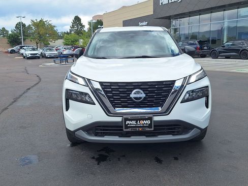 Used 2023 Nissan Rogue S image 8