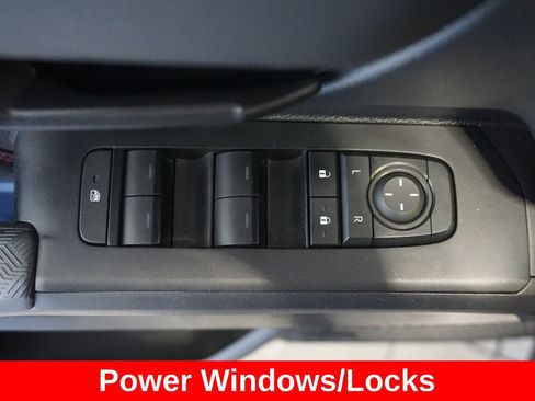 Used 2024 Toyota Tacoma TRD Pro AWD/4WD image 5
