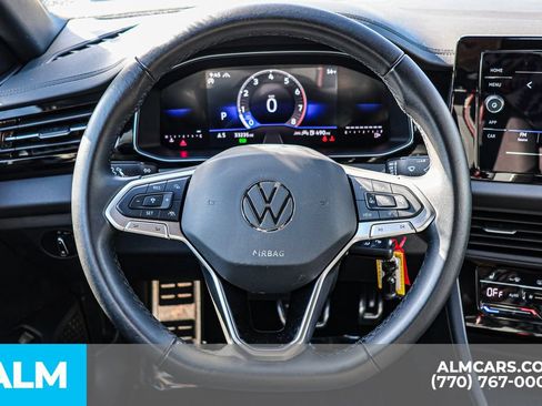 Used 2025 Volkswagen Jetta Sport FWD image 29
