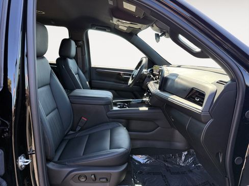 Used 2026 Chevrolet Suburban LS w/ LPO, Dark Essentials Package AWD/4WD image 19