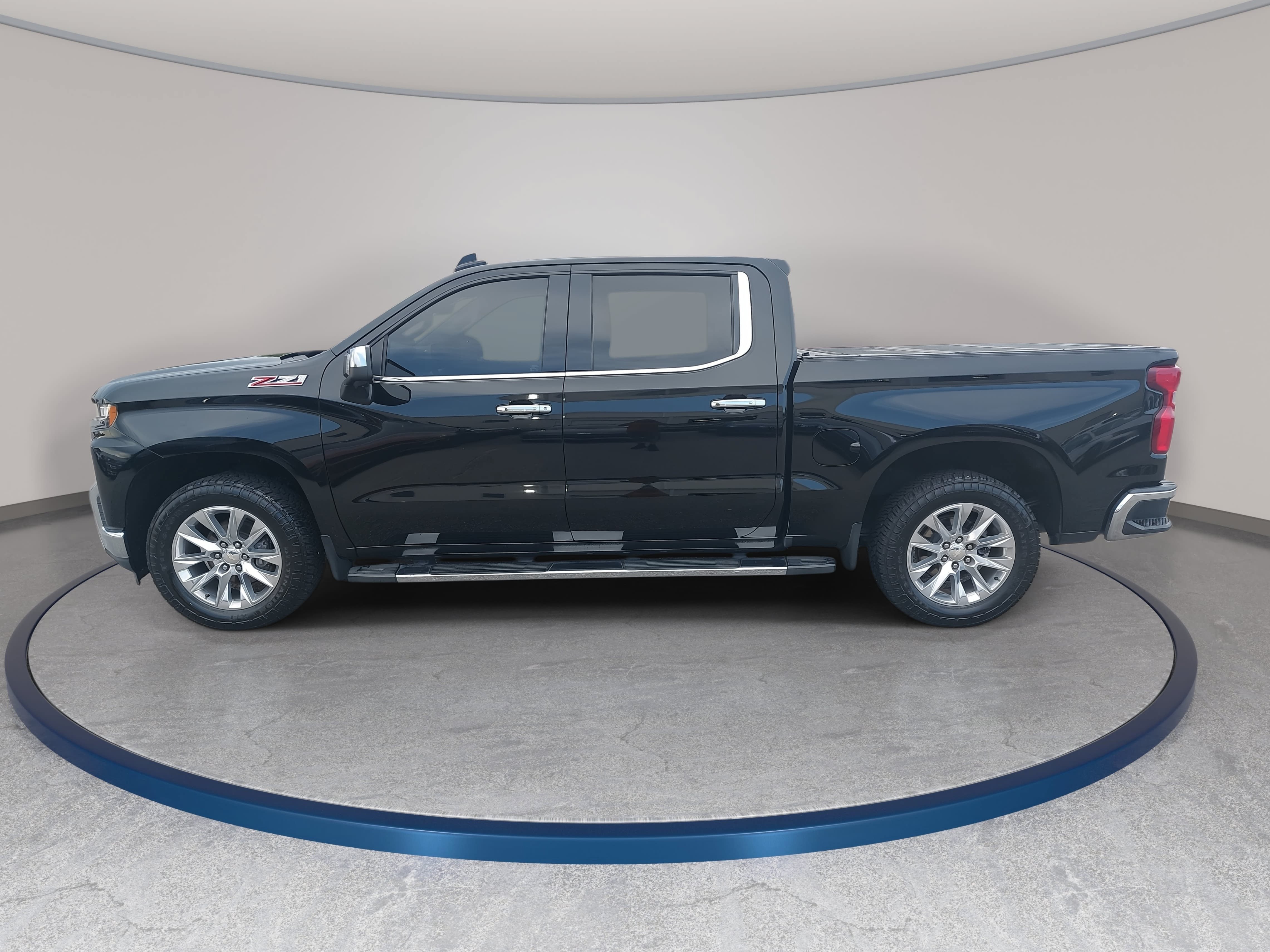 Used 2019 Chevrolet Silverado 1500 LTZ w/ LTZ Plus Package AWD/4WD image 8