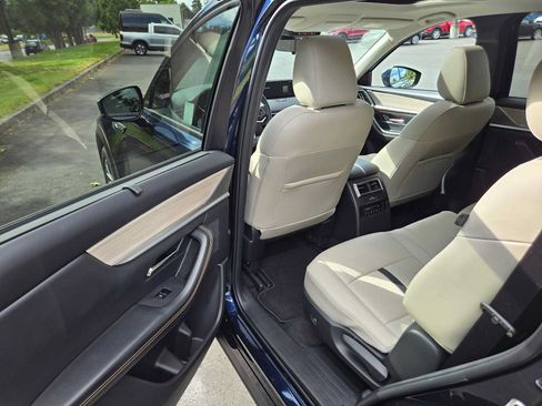 Used 2024 MAZDA CX-90 Plug-In Hybrid w/ Preferred AWD/4WD image 16