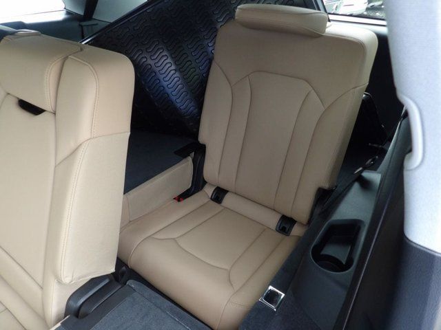 Used 2023 Audi Q7 3.0T Prestige w/ Prestige Package AWD/4WD image 26
