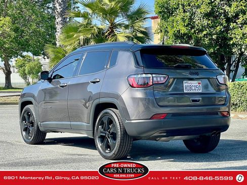 Used 2018 Jeep Compass Latitude w/ Popular Equipment Group FWD image 25