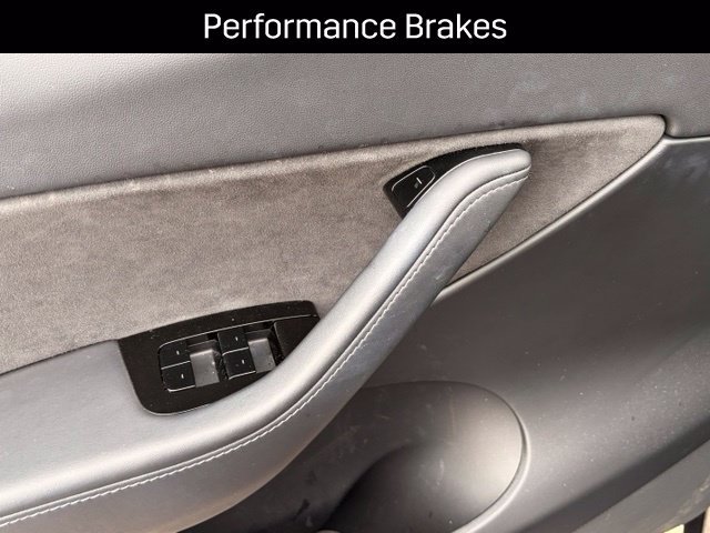 Used 2020 Tesla Model Y Performance AWD/4WD image 17