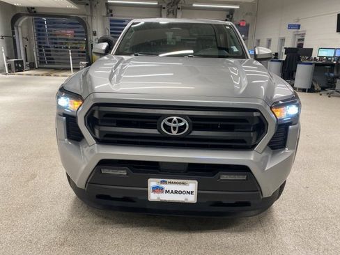 Used 2024 Toyota Tacoma SR5 image 2