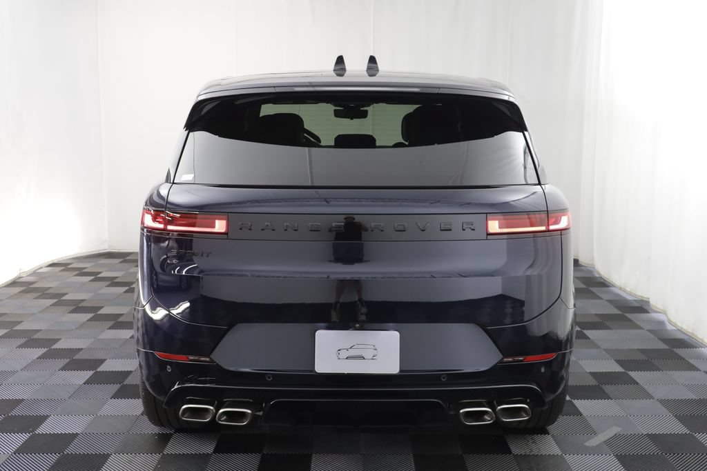 Certified 2026 Land Rover Range Rover Sport Dynamic SE AWD/4WD image 17