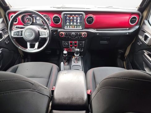 Used 2020 Jeep Gladiator Rubicon image 3