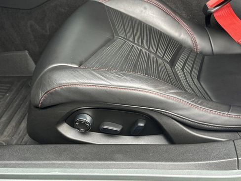 Used 2022 Chevrolet Corvette Stingray Premium Conv w/ 3LT image 11