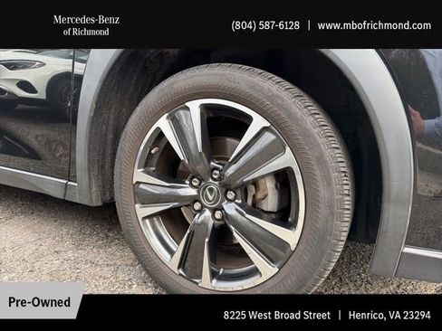 Used 2021 Lexus UX 200 w/ Accessory Package (Z1) image 4