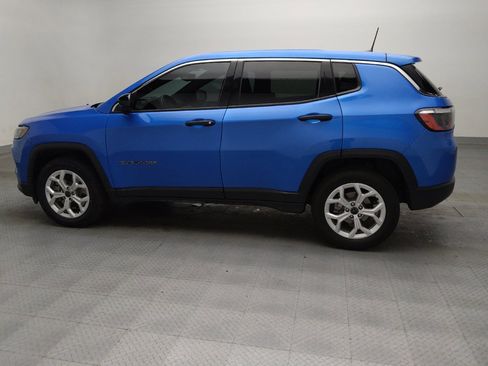 Used 2025 Jeep Compass Sport AWD/4WD image 3