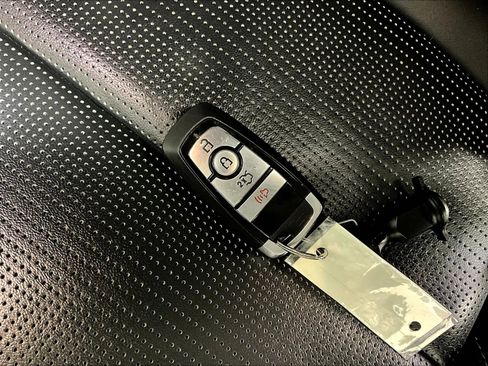 Used 2024 Ford Mustang GT Premium RWD image 30