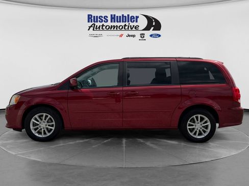 Used 2014 Dodge Grand Caravan SXT FWD image 2