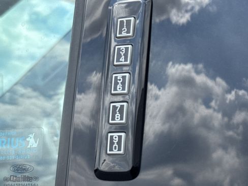 Used 2015 Ford F150 Lariat AWD/4WD image 35