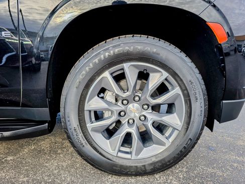 Used 2023 Chevrolet Tahoe LT w/ LT Signature Package image 26