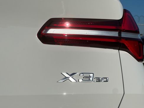 Used 2026 BMW X3 xDrive30i w/ Premium Package AWD/4WD image 27