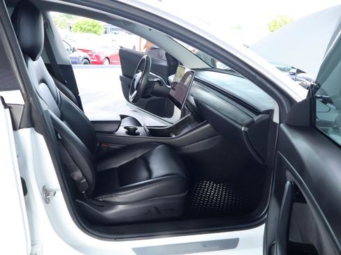 Used 2018 Tesla Model 3 Long Range AWD/4WD image 33