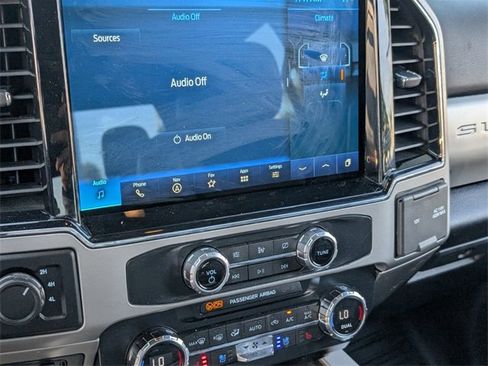 Used 2022 Ford F250 Lariat w/ Tremor Off-Road Package image 18