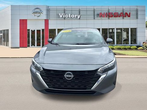 Used 2024 Nissan Sentra S FWD image 8