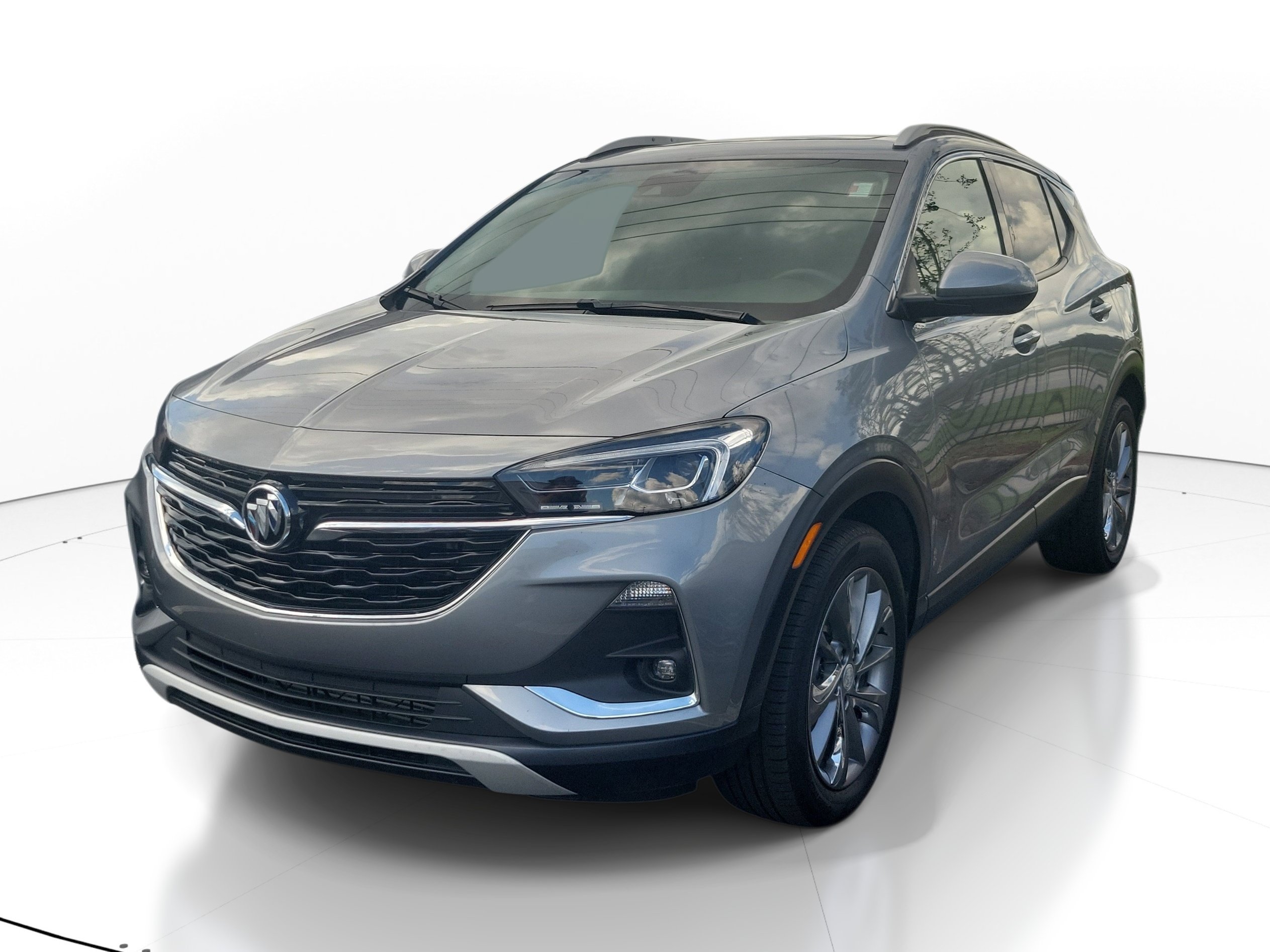 Used 2023 Buick Encore GX Essence w/ Experience Buick Package FWD image 3