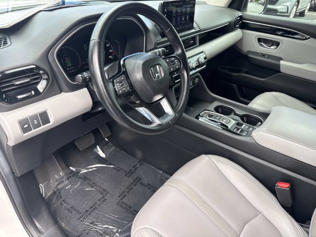Certified 2025 Honda Pilot EX-L image 22