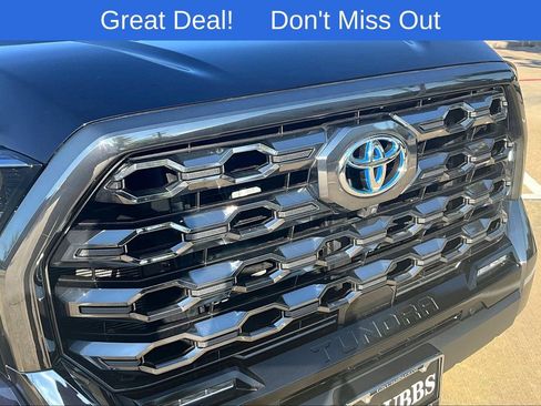 Used 2024 Toyota Tundra Platinum image 37