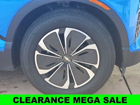 New 2024 Chevrolet Blazer EV LT image 39