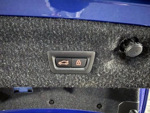 Used 2023 BMW M4 xDrive Competition w/ Executive Package AWD/4WD image 43