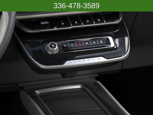 Used 2025 Lincoln Corsair Grand Touring image 15