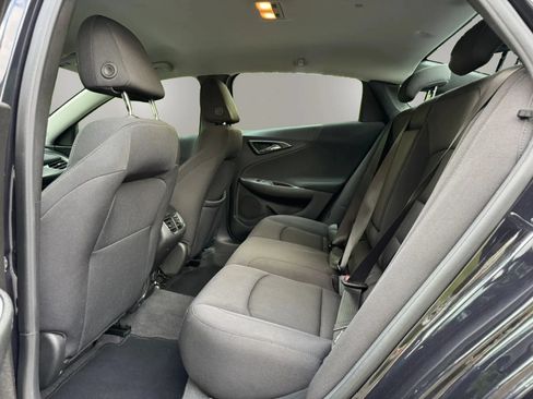 Used 2023 Chevrolet Malibu LT FWD image 13
