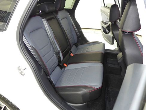 Used 2025 Volkswagen Jetta GLI Autobahn image 20